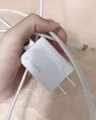 Ảnh đánh giá Bộ sạc Mophie 10W USB-A to Lightning cho iPhone/iPad - Sạc nhanh, tiện dụng, thay thế củ sạc Apple 5W, cáp Lightning 1M chất lượng cao