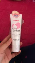 Ảnh đánh giá Kem nẻ Pigeon Baby Cream 50g - Dưỡng ẩm an toàn cho da bé, chiết xuất tự nhiên, bảo vệ da khỏi nẻ trong mùa đông