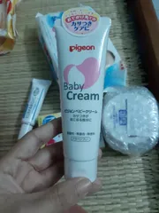 Ảnh đánh giá Kem nẻ Pigeon Baby Cream 50g - Dưỡng ẩm an toàn cho da bé, chiết xuất tự nhiên, bảo vệ da khỏi nẻ trong mùa đông