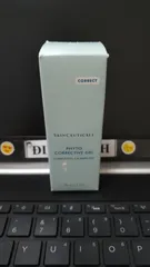 Ảnh đánh giá Serum Skinceuticals Phyto Corrective 30ml - Dưỡng ẩm cho da nhạy cảm, giảm kích ứng và làm đều màu da, kết cấu gel thẩm thấu nhanh