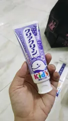 Ảnh đánh giá Kem Đánh Răng Trẻ Em Kao Kids Nhật Bản - Vị Trái Cây Ngọt Ngào, Ngừa Sâu Răng, Giúp Răng Chắc Khỏe, Thiết Kế Vui Nhộn 70g