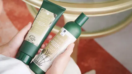 Ảnh đánh giá Bộ Dầu Gội Xả Gừng Hà Thủ Ô Weilaiya Zingiber Officinale Juice 400ml - Giúp Tóc Chắc Khỏe, Giảm Gãy Rụng, Phục Hồi Tóc Hư Tổn