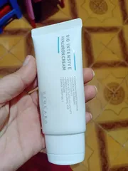Ảnh đánh giá Kem Dưỡng Căng Bóng Usolab Bio Intensive Hyaluron Cream 50ml - Cấp Nước, Sáng Da, Phục Hồi Tổn Thương, Giúp Da Mịn Màng, Tươi Trẻ