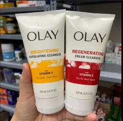 Sữa Rửa Mặt Olay 150ml - Chăm Sóc Da, Làm Sáng Mịn, Chứa Vitamin C và Peptide, Phù Hợp Mọi Loại Da