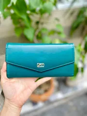 Ví Valentino Nữ Nắp Gập Màu Xanh Lá - Ví Cao Cấp Size 19,5cm Thời Trang Sang Trọng và Tiện Ích