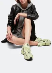 Giày Thể Thao Nữ Adidas Astir GX8550 - Phong Cách Thể Thao Hiện Đại, Size 37 1/3, Thiết Kế Thân Thiện Môi Trường