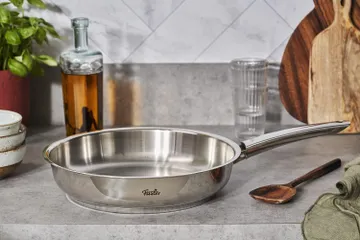 Chảo Inox Fissler Steelux Pro 24cm - Chảo Bếp Từ Chất Liệu Thép Không Gỉ, An Toàn Cho Lò Nướng và Máy Rửa Chén