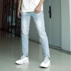 Quần Jean Rách Gối Nam Slimfit Co Giãn Màu Xanh Nhạt Pon.mens - Chất Denim 98% Cotton, Phong Cách Thời Trang Thể Hiện Ấn Tượng