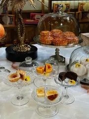 Set 4 Chân Bồng Mini Pasa - Tủ Đựng Bánh Ngọt Sang Trọng Có Nắp, Phụ Kiện Tiệc Cưới và Sinh Nhật