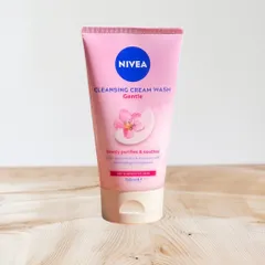 Sữa rửa mặt Nivea Gentle Cream Face Wash 150ml dành cho da khô