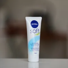 Kem Dưỡng Ẩm Nivea Soft 75ml - Dưỡng Da Mềm Mại, Chống Khô Nẻ, Xuất Xứ Đức, Hàng Nội Địa Chất Lượng Cao