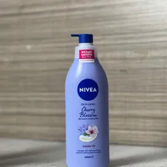 Sữa Dưỡng Thể NIVEA Oil in Lotion Cherry Blossom & Dầu Jojoba - Dưỡng Ẩm Sâu, Không Nhờn Dính, 400ml