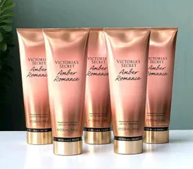 Dưỡng Thể Victoria’s Secret Amber Romance 236ml - Ngọt Ấm, Dưỡng Da Mịn Màng, Hương Thơm Quyến Rũ