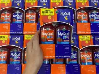 Sirô DayQuil Nyquil kids set 2 chai 472ml