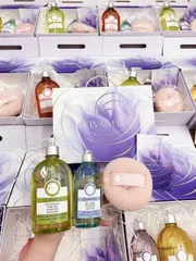 Set 2 chai sữa tắm nước hoa nấm Truffle Elvawell White Truffle (500ml + 250ml) – làm sạch, dưỡng ẩm