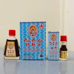 Dầu gió đỏ Di Lặc 1.5ml - cảm mạo nhức đầu say tàu xe