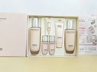 Bộ Dưỡng ẩm Ohui Hồng Miracle Moisture 6pcs Special Set 795777