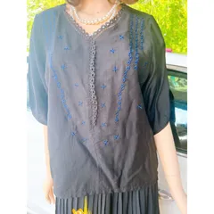 Áo linen thêu hoa siêu đẹp Màu đen Hàng cao cấp Giá 190k