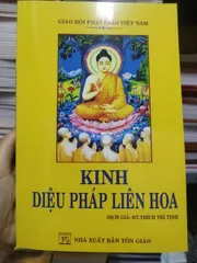 Kinh Diệu Pháp Liên Hoa bìa vàng ( 28 Phẩm)