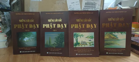 SỔ TAY SÁCH Bộ tập 4 quyển những lời gốc phật dạy - THÍCH THÔNG LẠC cực hay