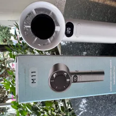 Quạt cầm tay mini Pin khủng hiển thị % M11 (P125043)