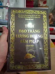 Kinh Lương Hoàng Sám Pháp bìa cứng ép kim