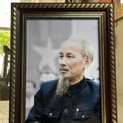 Khung tranh HỒ CHÍ MINH - Có khung ( KT 19*25cm, 28*38cm, 38*48cm ) cực đẹp