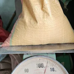 1 kg cám gạo nguyên chất hoàn toàn từ thiên nhiên