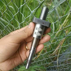 vít me bi phi 16 bước 2mm NSK