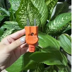 Phích cắm/phích âm chịu tải cao 3000W SOPOKA P30002+ C3000 vỏ nhựa liền khối chống vỡ