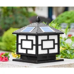 Đèn trụ cổng vuông đen năng lượng mặt trời, đèn năng lượng mặt trời chất liệu hợp kim chống nước