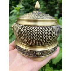 Bộ Lư xông trầm bằng đồngsize to.Đầy đủ phụ kiệ n đi kèm để xông được các loại trầm ( Quà : Chai dầu gió trầm hương 7ml)