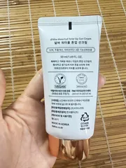 Ảnh đánh giá Kem chống nắng nâng tông da Waterfull Tone-up Sun Cream SPF 50+ 50ml - [d'Alba Official]