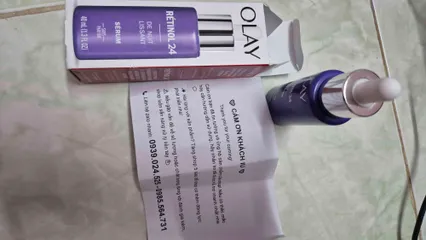 Ảnh đánh giá Serum Olay Retinol 24 Night Dưỡng Trắng Da Cấp Ẩm Ban Đêm 50ml (tím)