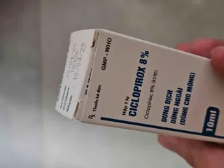 Ảnh đánh giá Dung Dịch Chấm Nấm Móng Ciclopirox 8% - Giải Pháp Hiệu Quả Ngăn Ngừa Nấm Móng Cho Chân Và Tay, Dưỡng Ẩm & Tái Tạo Móng Khỏe Mạnh