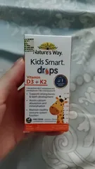 Ảnh đánh giá Siro Nature's Way Kids Smart Drops Vitamin D3 + K2 - Bổ Sung Vitamin D3 và K2 Hỗ Trợ Hấp Thụ Canxi Cho Trẻ Từ 0 Tháng Tuổi