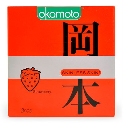 Combo 2 hộp  BCS Okamoto Skinless Skin Strawberry Hương Dâu Hộp 3 Cái