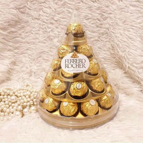 Tháp Socola Ferrero Rocher Cone 350g - Hộp quà 28 viên socola hạt dẻ thơm ngon, món quà lý tưởng cho dịp lễ hội