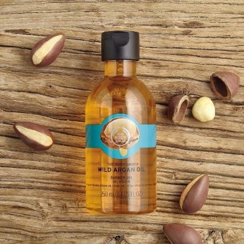Sữa Tắm The Body Shop Argan Shower Gel 250ml - Dưỡng Ẩm Da, Hương Thơm Ấm Áp, Giúp Làm Sạch và Mềm Mại Da