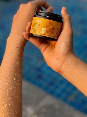 Tẩy da chết body đường thốt nốt Cocoon An Giang - Palmyra Palm Sugar Body Polish tự nhiên, dưỡng ẩm và làm mềm da 200ml