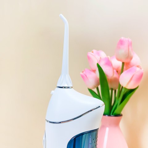 Máy tăm nước không dây Lock&Lock - Irrigator 4 chế độ, di động và tiện lợi cho răng miệng sạch sẽ, sinh ra không gian vệ sinh hoàn hảo.