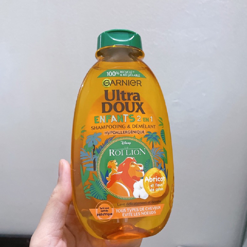 Dầu Gội Trẻ Em Garnier Ultra Doux 600ml - Dầu Gội & Démêlant Không Cay Mắt, Giúp Tóc Mềm Mượt, Dễ Chải Cho Trẻ Từ 3 Tuổi