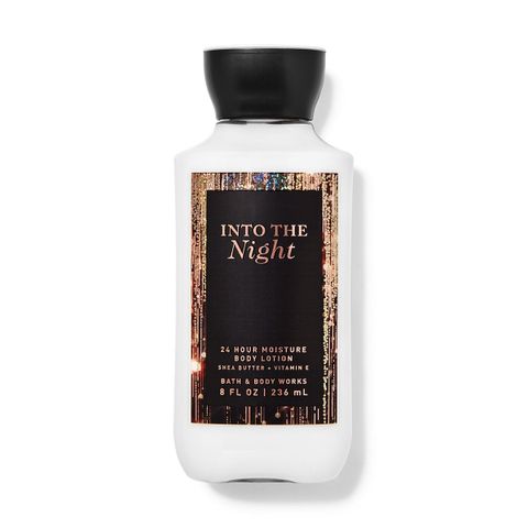 Sữa Dưỡng Thể Bath And Body Works Into The Night 236ml - Dưỡng Ẩm Mịn Màng, Hương Nước Hoa Sang Trọng, Nữ Tính, Chăm Sóc Da