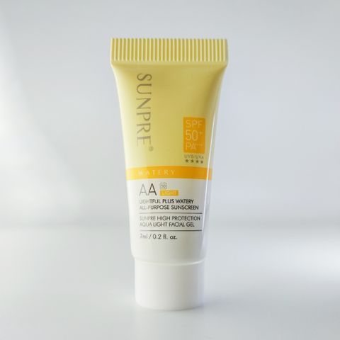 Kem Chống Nắng Không Màu Mona Frema SUNPRE Aqua Light Facial Gel SPF 50+ - Bảo Vệ Da Tự Nhiên, Dạng Lỏng, 60ml