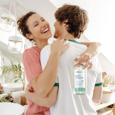 Sữa Tắm Rửa Mặt Không Xà Phòng Stanhome Soft Shower 740ml - Dưỡng Ẩm Dịu Nhẹ Cho Da Mặt và Cơ Thể, Phù Hợp Cho Da Nhạy Cảm