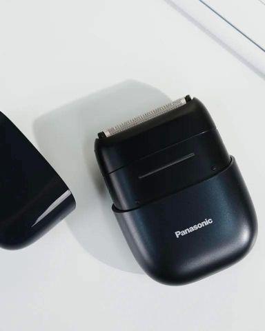Máy Cạo Râu Mini Panasonic ES-CM20 Chính Hãng - Lưỡi Thép Nhập Khẩu Nhật Bản, Nhỏ Gọn Thoải Mái Khi Du Lịch