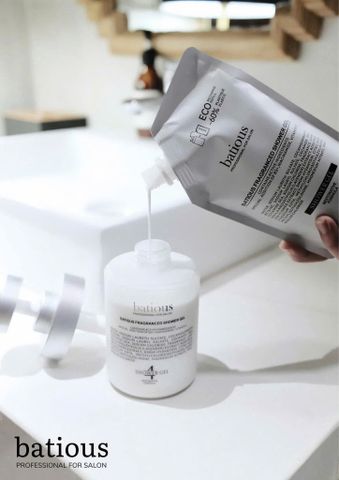 Set Sữa Tắm Trắng Da Batious B3+ Niacinamide 500ml & 300ml - Giúp Làm Sáng Da Khỏe Mạnh, Dưỡng Ẩm Tự Nhiên
