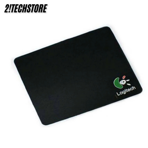 Lót Chuột Logitech 22 x 18 cm - Pad Chống Trơn Trượt Bằng Cao Su Bền Bỉ, Hình Ảnh Sắc Nét và An Toàn Cho Sức Khỏe