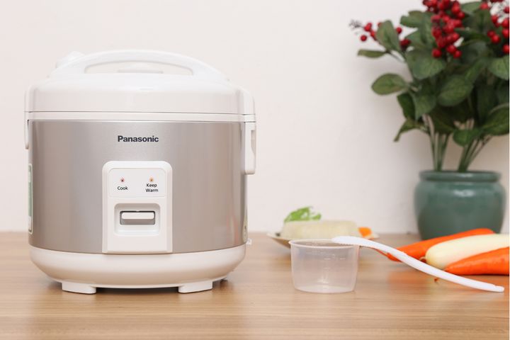 Nồi Cơm Điện Nắp Gài Panasonic SR-MVN107LRA 1 Lít - Thiết Kế Hiện Đại Cho Gia Đình Nhỏ, Chức Năng Nấu Cơm Và Hấp Tiện Lợi