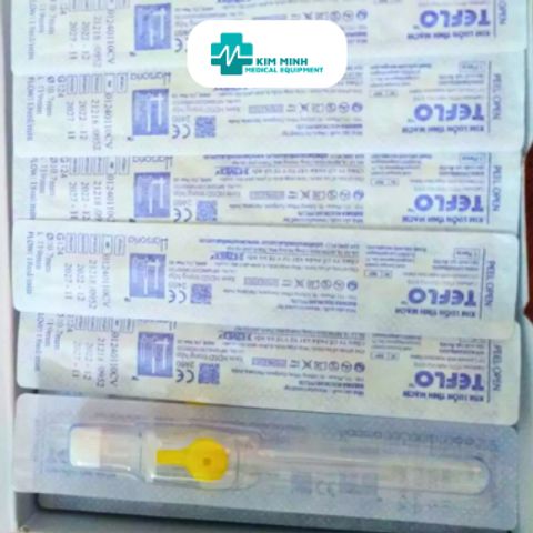Kim Luồn Tĩnh Mạch 24G Teflo - Dụng Cụ Y Tế Tiệt Trùng, Hạn Chế Vỡ Vein, Lưu Lượng 20ml/phút, Thân Thiện với Môi Trường